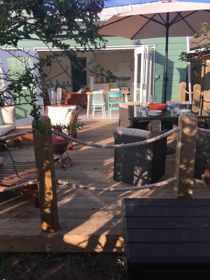 Вилла Owlers Retreat Camber Экстерьер фото